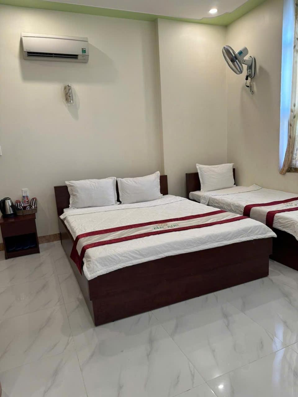 Hotel Tan Phu La Gi Esterno foto