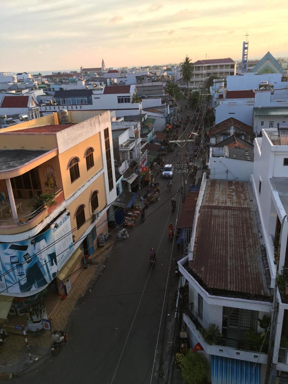 Hotel Tan Phu La Gi Esterno foto